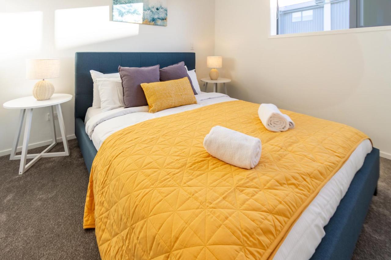 Urban Park Escape 2 Bed 2 Bath W/Carpark Apartment Christchurch Bagian luar foto