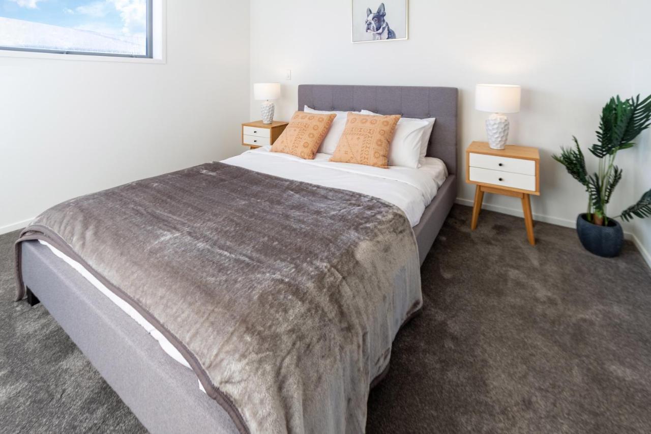 Urban Park Escape 2 Bed 2 Bath W/Carpark Apartment Christchurch Bagian luar foto